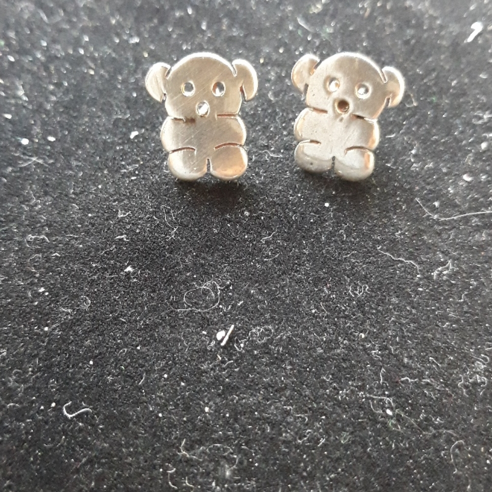 Sterling silver teddy bear earrings